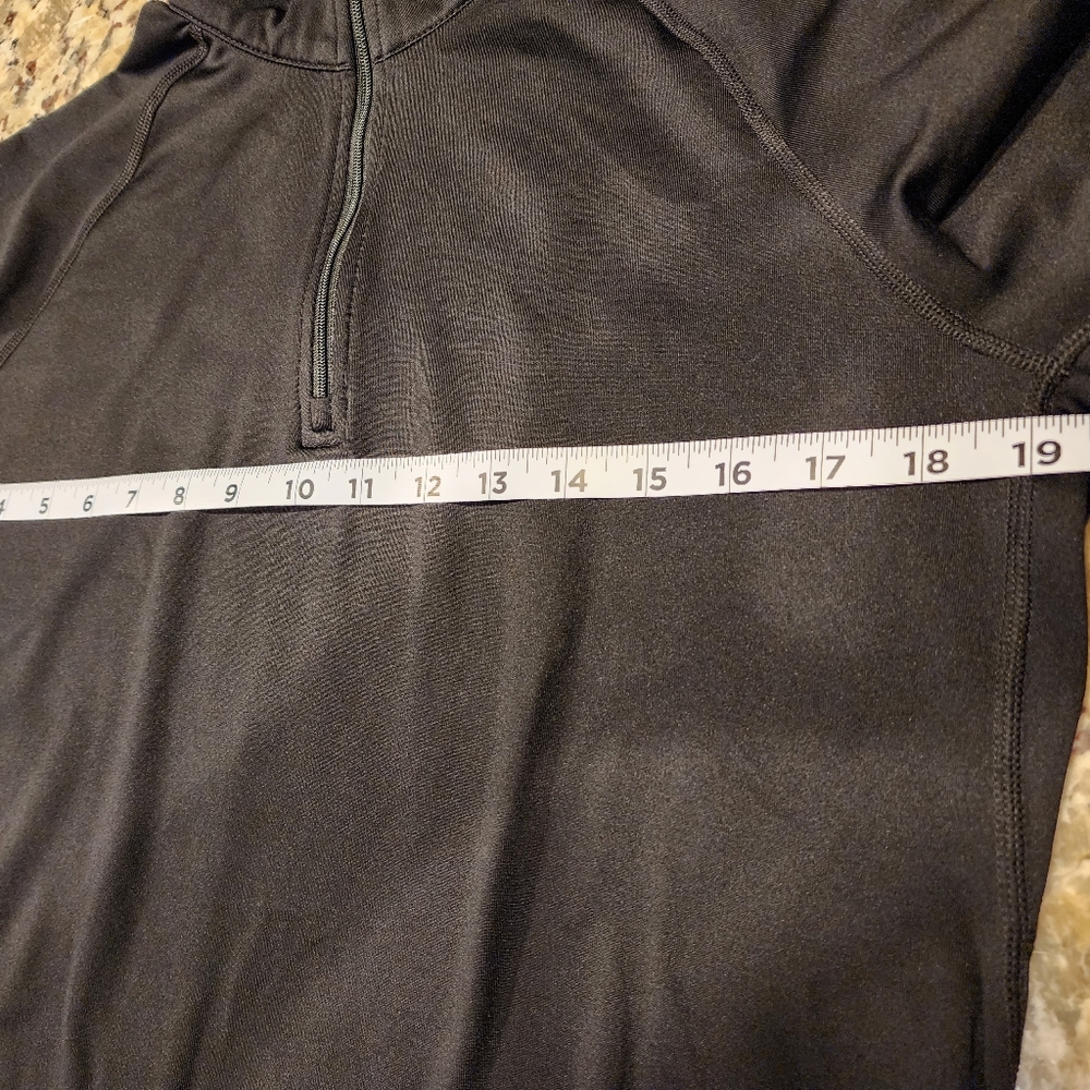 Nike Therma-Fit XL Women's 1/4 Zip Black - Picture 6 of 9
